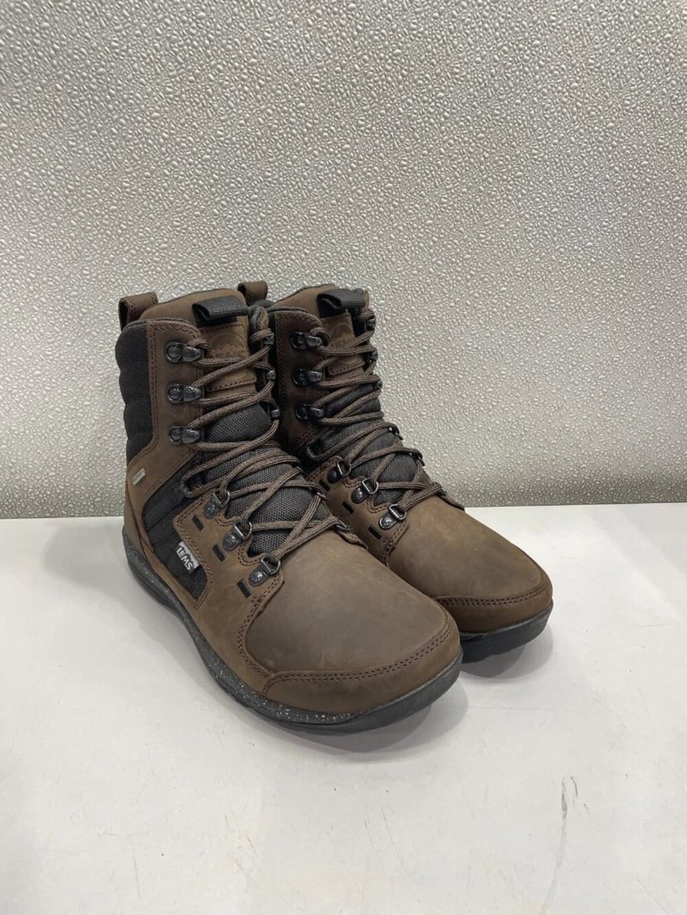 **Lems Unisex Winter Boots Grizzly M8 W9.5**  Lems unisex winter boots in the Gr